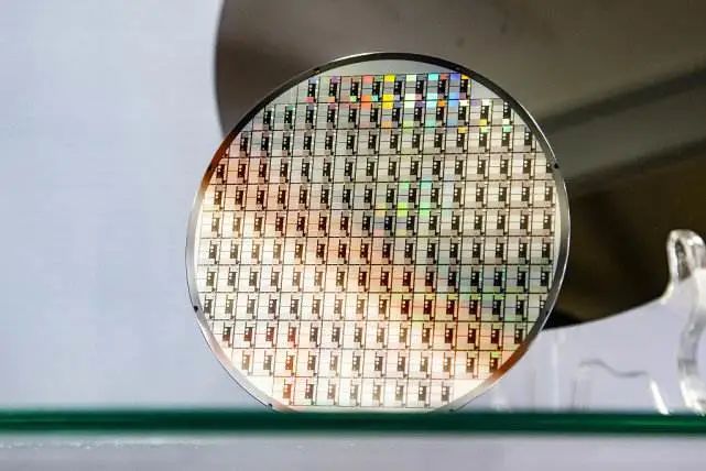 碳化硅粉_金刚砂粉_第三代宽禁带半导体