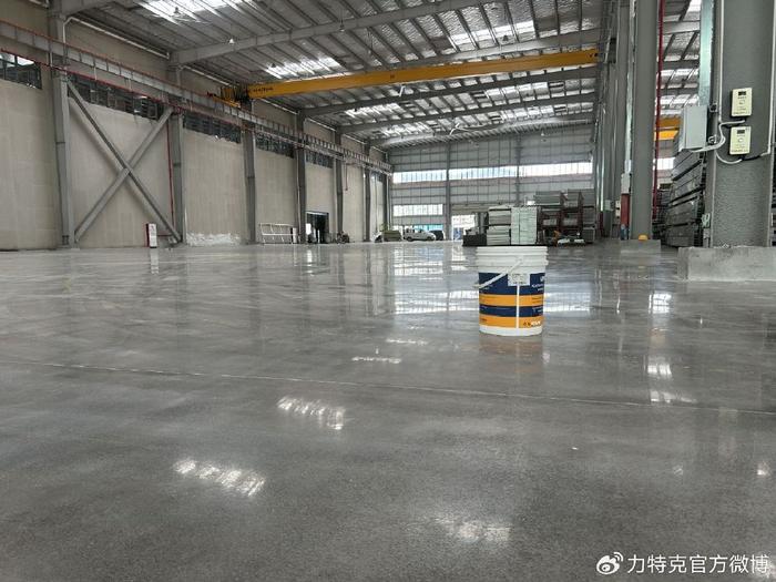 厂房地坪起灰原因分析_密封固化剂处理地坪起灰_北京地坪起砂起灰处理剂