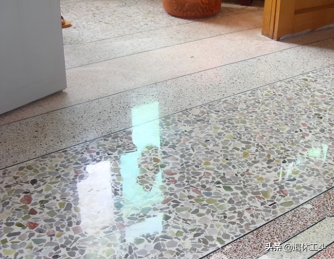 水磨石地面防潮性能_水磨石地面优缺点分析_石家庄水磨石翻新